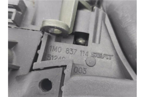 Recambio de manilla int. puerta delantero derecha para seat leon (1m1) 1.6 16 v referencia OEM IAM 1M0837114  