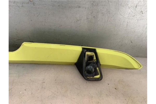 Recambio de aleron trasero para citroen c2 1.4 hdi referencia OEM IAM 8742F8  