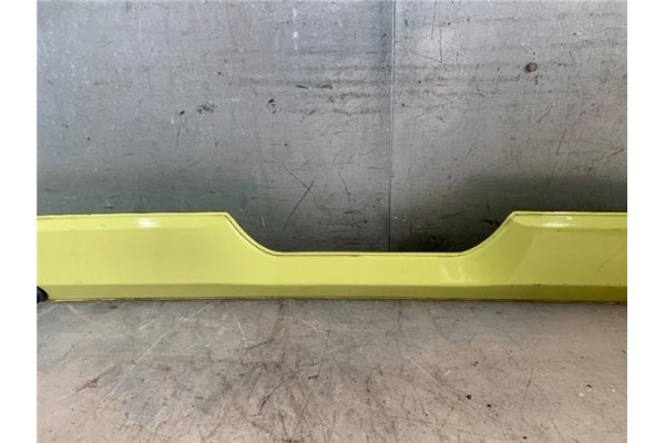 Recambio de aleron trasero para citroen c2 1.4 hdi referencia OEM IAM 8742F8  