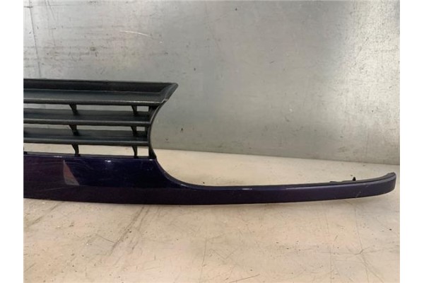 Recambio de rejilla capo para volkswagen golf iii (1h1) 1.6 referencia OEM IAM 1H6853653C  