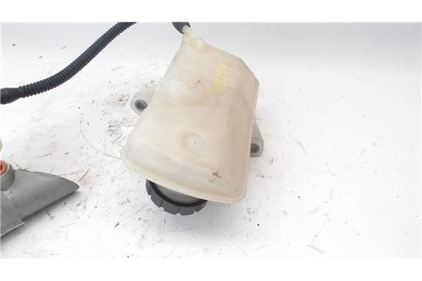 Recambio de bomba freno para renault scenic iii (jz) 1.2 grand expression referencia OEM IAM 460910004R 460910006R 