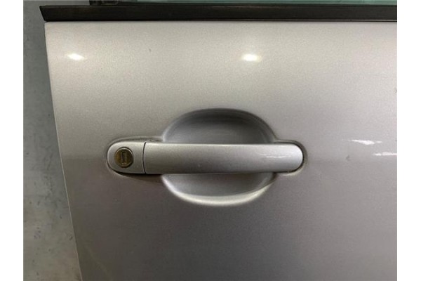 Recambio de puerta delantero derecha para audi a2 (8z) 1.4 referencia OEM IAM   