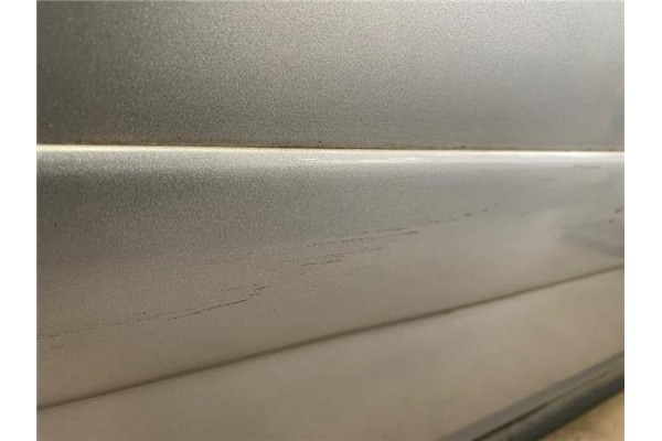 Recambio de puerta delantero derecha para audi a2 (8z) 1.4 referencia OEM IAM   