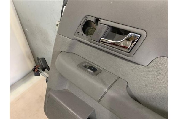 Recambio de puerta delantero derecha para audi a2 (8z) 1.4 referencia OEM IAM   