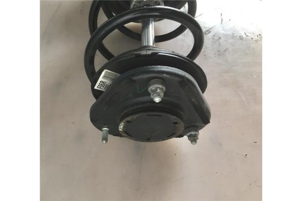 Recambio de amortiguador delantero derecho para toyota prius (nhw20) híbrido basis referencia OEM IAM 4851047061  4851049505 , T