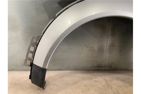 Recambio de aleta delantero izquierda para audi a2 (8z) 1.4 referencia OEM IAM   