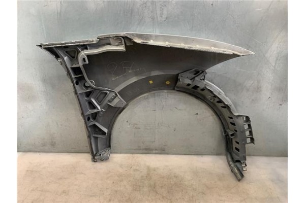 Recambio de aleta delantero izquierda para audi a2 (8z) 1.4 referencia OEM IAM   