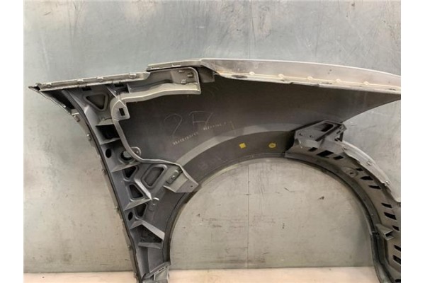 Recambio de aleta delantero izquierda para audi a2 (8z) 1.4 referencia OEM IAM   