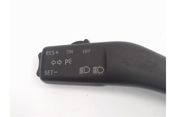 Recambio de mando intermitencia para seat toledo (5p2) referencia OEM IAM 1K0953513A  1K0953513F , AUDI | 1K0953513G , AUDI | 1K