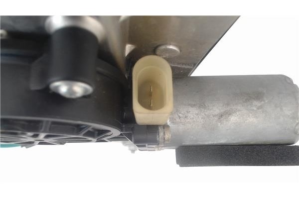 Recambio de mecanismo elevalunas delantero derecho para bmw serie 3 compacto (e46) referencia OEM IAM 8251350  