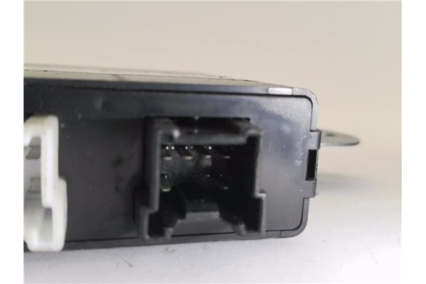 Recambio de centralita para hyundai santa fe (sm) 2.0 gls crdi referencia OEM IAM 9875026000  