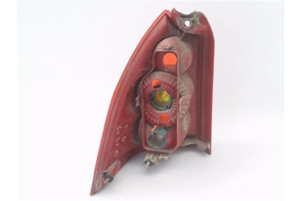 Recambio de piloto trasero derecho para peugeot 307 break/ sw (s2) 1.6 d-sign referencia OEM IAM 6351Q6  