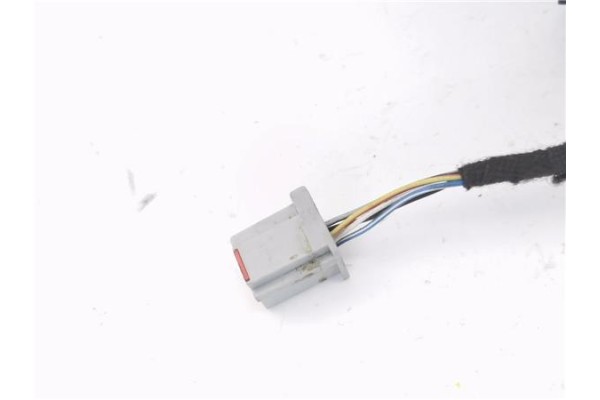 Recambio de retrovisor electrico izquierdo para ford fiesta v (jh_, jd_) 1.3 referencia OEM IAM 2802001LH E8013936 