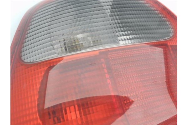 Recambio de piloto trasero izquierdo para rover rover 25 (rf) 1.4 16v referencia OEM IAM XFB10089  
