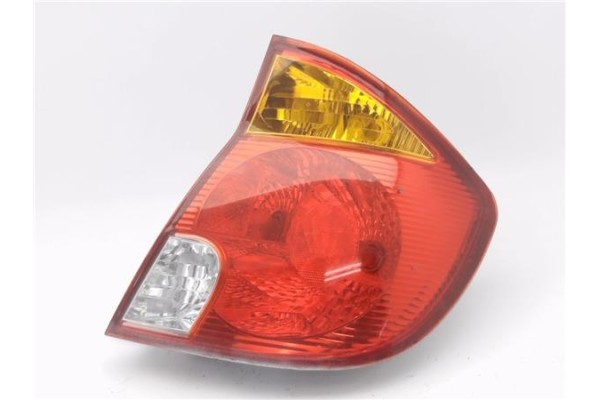 Recambio de piloto trasero derecho para hyundai accent (lc) 1.3 referencia OEM IAM 9240225220  