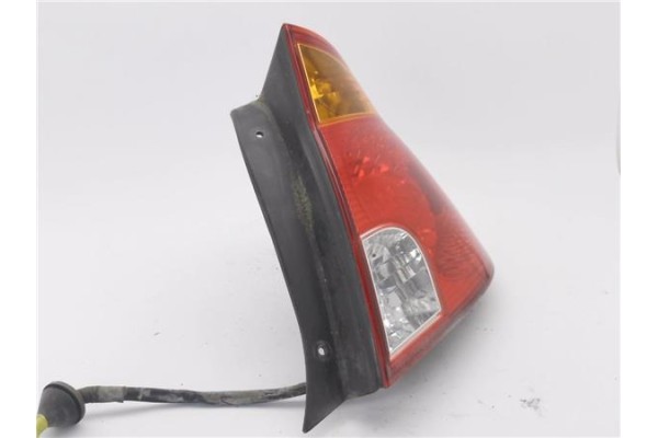 Recambio de piloto trasero derecho para hyundai accent (lc) 1.3 referencia OEM IAM 9240225220  