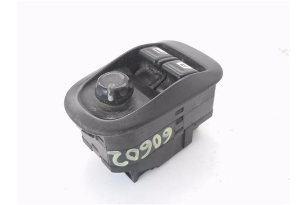 Recambio de mando elevalunas delantero izquierdo para peugeot 206 2.0 hdi 90 referencia OEM IAM 6552WP  