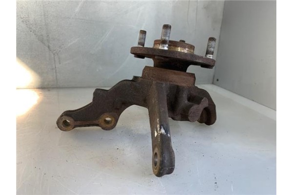Recambio de mangueta delantero derecha para nissan almera (n16/e) 1.5 dci referencia OEM IAM 400145M000  