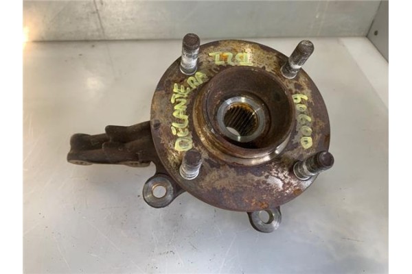 Recambio de mangueta delantero izquierda para nissan almera (n16/e) 1.5 dci referencia OEM IAM 400155M000  