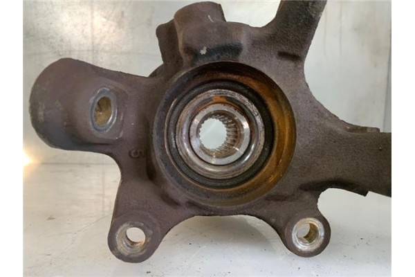 Recambio de mangueta delantero izquierda para nissan almera (n16/e) 1.5 dci referencia OEM IAM 400155M000  