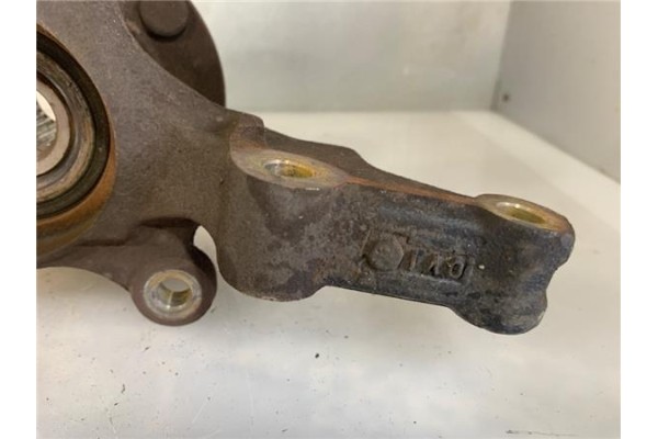 Recambio de mangueta delantero izquierda para nissan almera (n16/e) 1.5 dci referencia OEM IAM 400155M000  