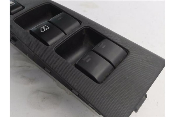 Recambio de mando elevalunas delantero izquierdo para nissan note ii (e12) 1.4 visia referencia OEM IAM 25401B 25401BH12B 
