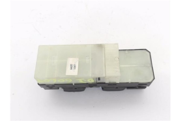 Recambio de mando elevalunas delantero izquierdo para fiat sedici (189) 1.9 8v multijet dynamic referencia OEM IAM 64J20 7174259