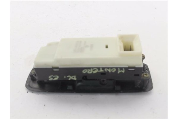 Recambio de mando elevalunas delantero izquierdo para mitsubishi montero (v60/v70) 3.2 di-d (v68w, v78w) referencia OEM IAM MR44