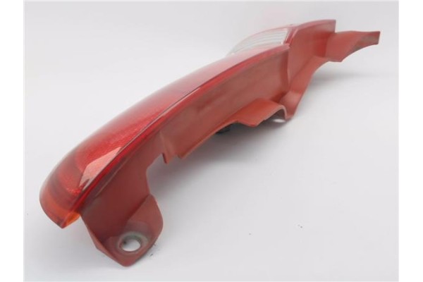 Recambio de piloto trasero derecho para fiat ii panda (169) 1.2 referencia OEM IAM 086811917RR 28028008 