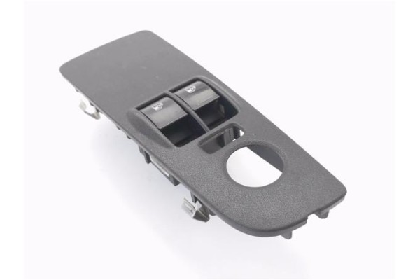 Recambio de mando elevalunas delantero izquierdo para fiat punto / grande punto (199) 1.3 d multijet referencia OEM IAM 73547465