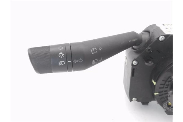 Recambio de mando intermitencia para fiat punto / grande punto (199) 1.3 d multijet referencia OEM IAM 073552131500C NE10645206 
