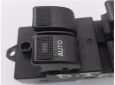 Recambio de mando elevalunas delantero izquierdo para mazda 323 f/s berlina (bj) 1.5 f exclusive referencia OEM IAM BJ3D66350 C8