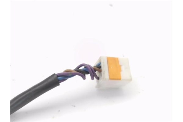 Recambio de retrovisor electrico derecho para mazda 323 f/s berlina (bj) 1.5 f exclusive referencia OEM IAM E13010089  