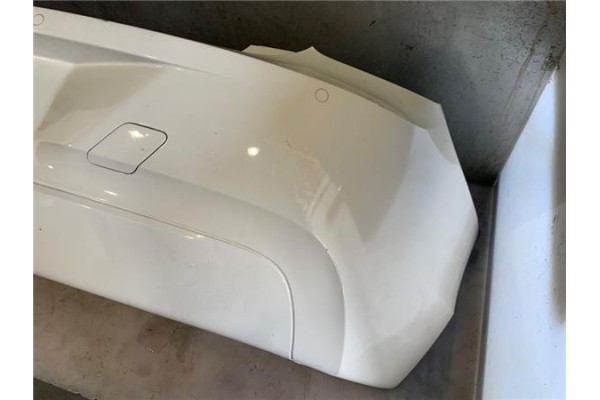 Recambio de paragolpes trasero para bmw serie 1 berlina 5p (f20) 2.0 116d referencia OEM IAM 51127293557  