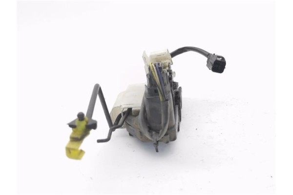 Recambio de cierre electromagnetico delantero izquierdo para hyundai getz (tb) 1.1 básico referencia OEM IAM 81310-1C001  