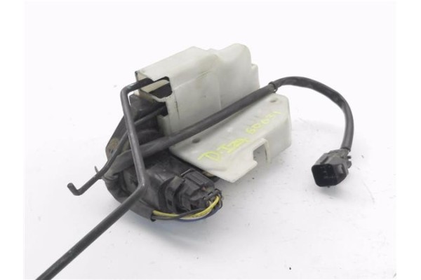 Recambio de cierre electromagnetico delantero izquierdo para hyundai getz (tb) 1.1 básico referencia OEM IAM 81310-1C001  