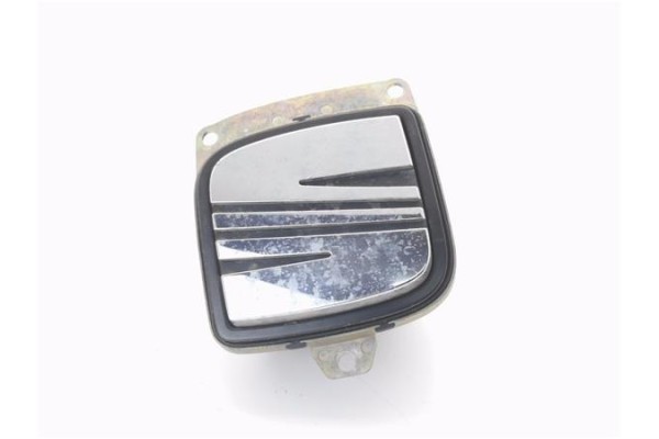 Recambio de maneta exterior porton para seat ibiza (6l1) 1.9 sdi referencia OEM IAM 6L6827573B  