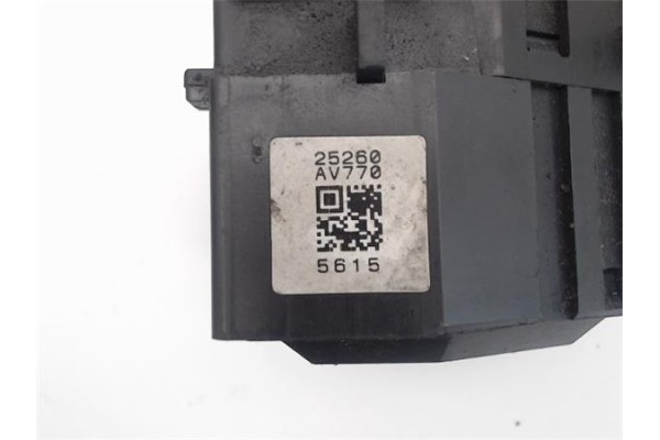 Recambio de mando limpiaparabrisas para nissan almera (n16/e) referencia OEM IAM 25260AV770  