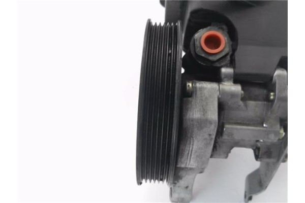 Recambio de bomba servodireccion para bmw serie 3 berlina (e46) 2.0 320d referencia OEM IAM 32417787106  