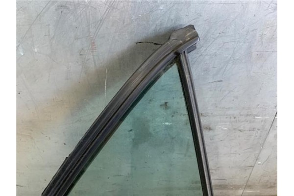 Recambio de luna fija puerta trasero derecha para renault laguna ii (bg0) 1.9 dci (bg1a, bg1w) referencia OEM IAM   