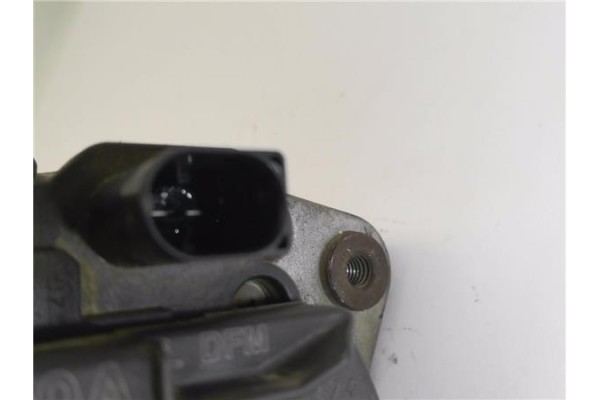 Recambio de alternador para seat ibiza (6k1) 1.9 sdi referencia OEM IAM 038903023l 124325001 