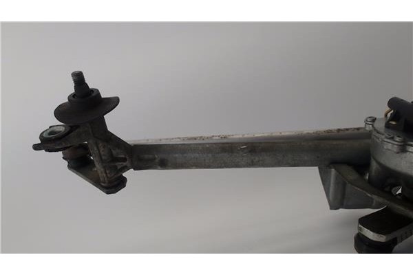 Recambio de motor limpiaparabrisas delantero para opel corsa c 1.7 dti referencia OEM IAM 23001269  