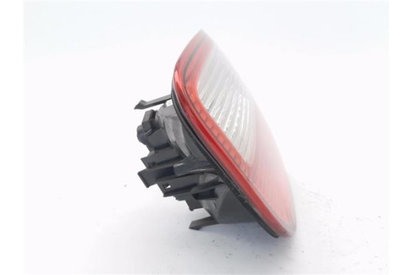 Recambio de piloto porton trasero derecho para seat leon (1m1) 1.6 16 v referencia OEM IAM 1M6945092B  