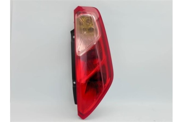 Recambio de piloto trasero derecho para fiat punto / grande punto (199) 1.3 d multijet referencia OEM IAM 51701590 27460202 