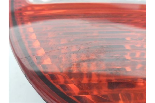 Recambio de piloto porton trasero derecho para seat leon (1m1) 1.6 16 v referencia OEM IAM 1M6945092B  