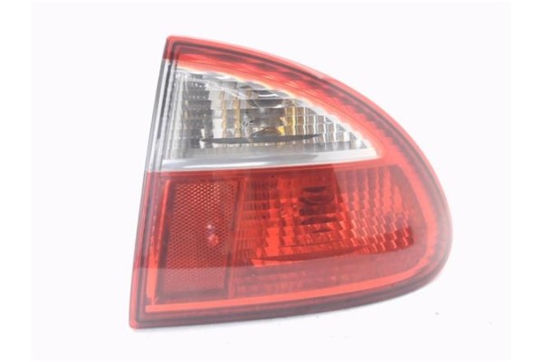 Recambio de piloto trasero derecho para seat leon (1m1) 1.6 16 v referencia OEM IAM 1M6945096A 45209DY2 