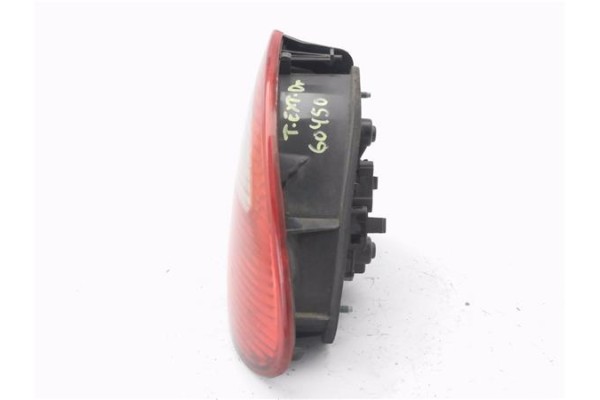 Recambio de piloto trasero derecho para seat leon (1m1) 1.6 16 v referencia OEM IAM 1M6945096A 45209DY2 