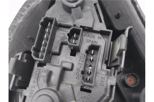 Recambio de piloto trasero derecho para seat leon (1m1) 1.6 16 v referencia OEM IAM 1M6945096A 45209DY2 