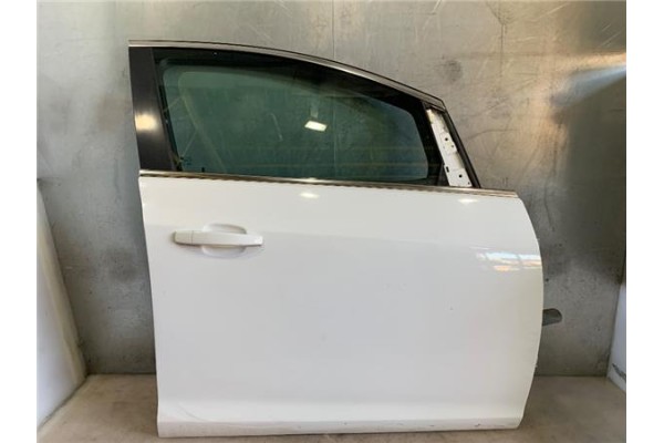 Recambio de puerta delantero derecha para opel astra j 1.6 referencia OEM IAM   