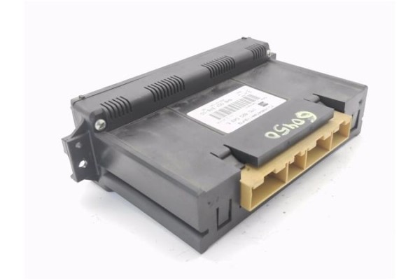 Recambio de mandos climatizador para seat leon (1m1) 1.6 16 v referencia OEM IAM 1M0820043E  